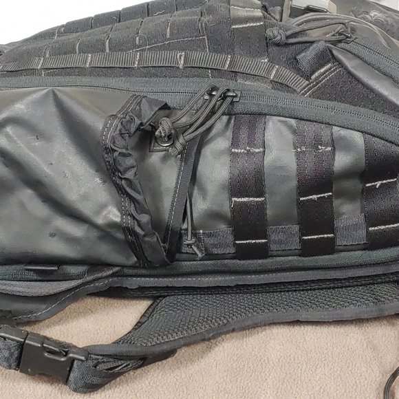 Tactical Backpack Hiking Traveling Camping Large Size - Picture 7 of 15